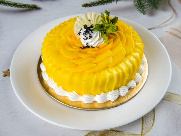 Eggless Mango Gateau